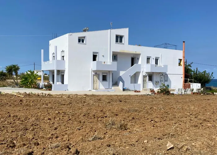 Maria Cozy Apartment 30M From The Sea